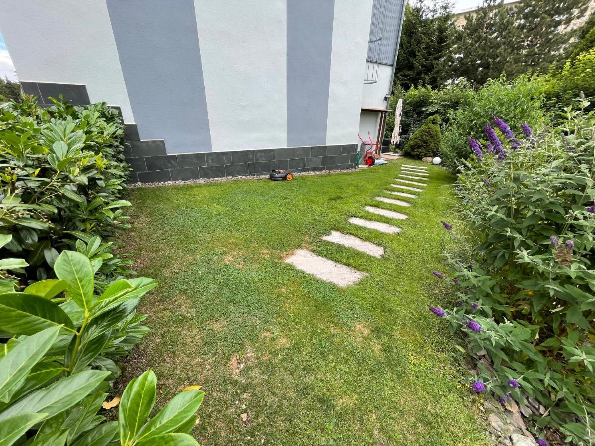 Ferienhaus Villa Adelsberg Mit Dachterrasse In Zentraler Lage Fuer Bis Zu 10 Personen Chemnitz Dış mekan fotoğraf
