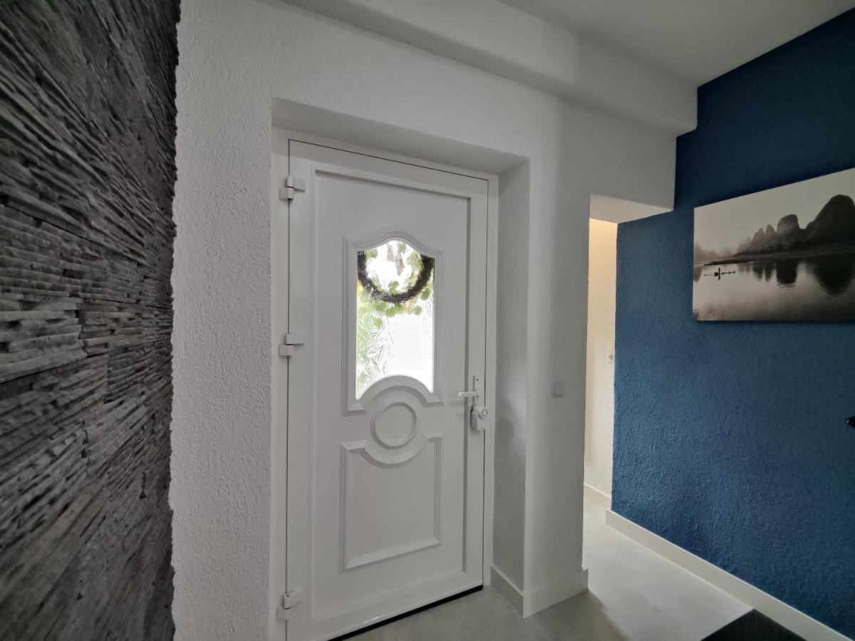 Ferienhaus Villa Adelsberg Mit Dachterrasse In Zentraler Lage Fuer Bis Zu 10 Personen Chemnitz Dış mekan fotoğraf